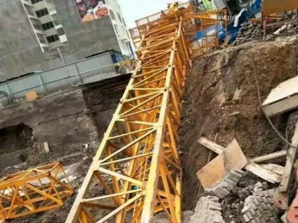 尚志市吊车租赁公司_吊装大件物品的注意
